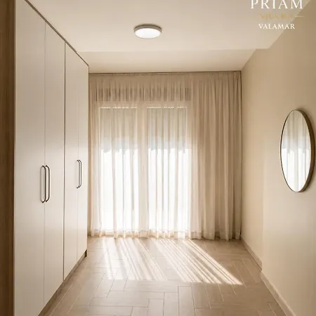 فيلة Valamar Priam D11 *